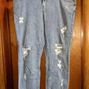 Torrid Boyfriend Jeans - Distressed - Size 18 - Pre-owned Great Condition